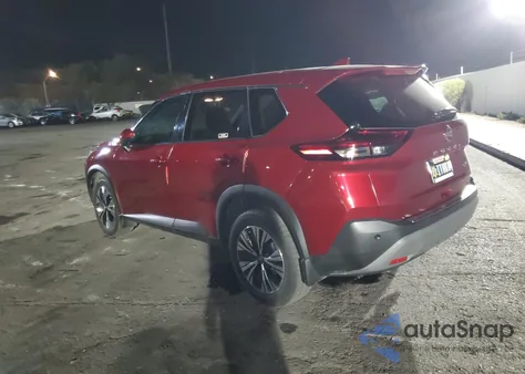 2021 Nissan Rogue Sv z USA, uszkodzony, nr VIN 5N1AT3BA7MC800376